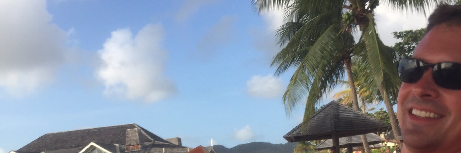 adtoetz's profile banner image