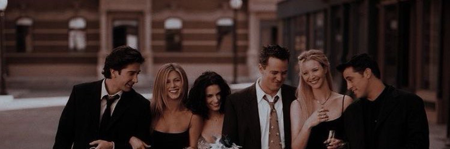 aylinsbarnes's profile banner image