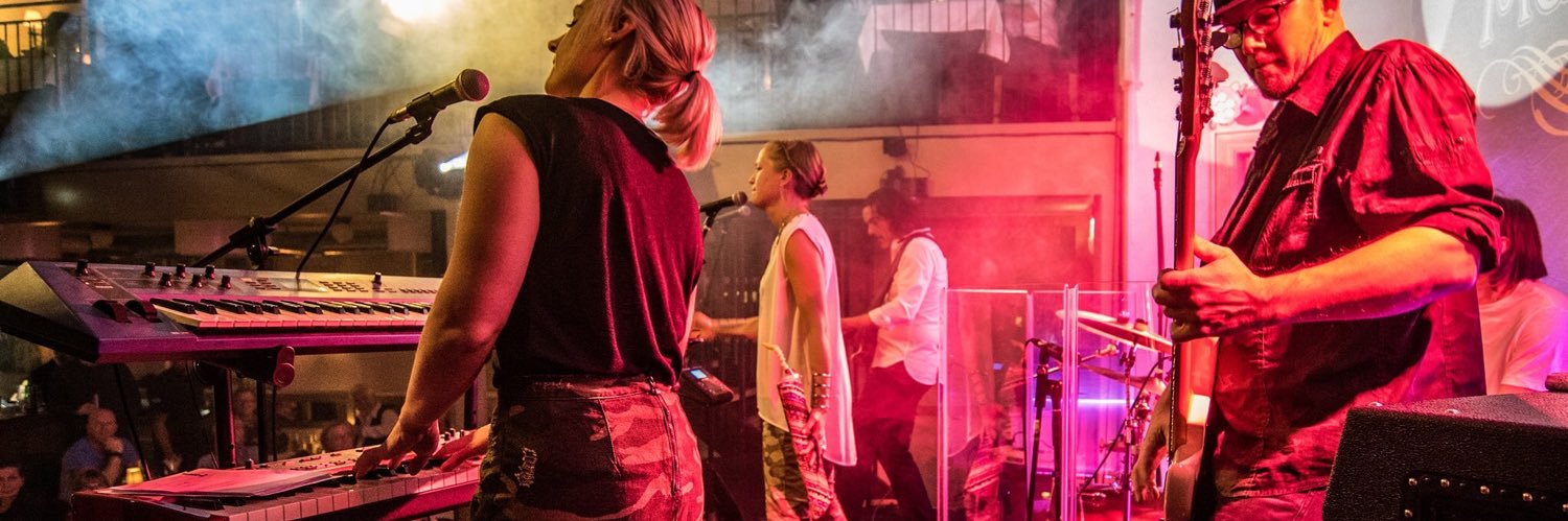 mahrootband's profile banner image
