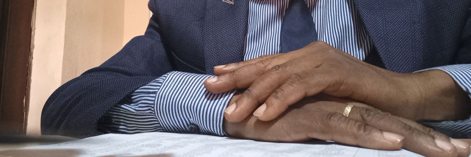 Olutolamike's profile banner image