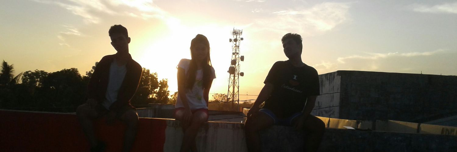shatterie's profile banner image
