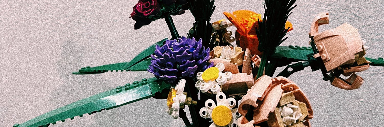 logeshh96's profile banner image