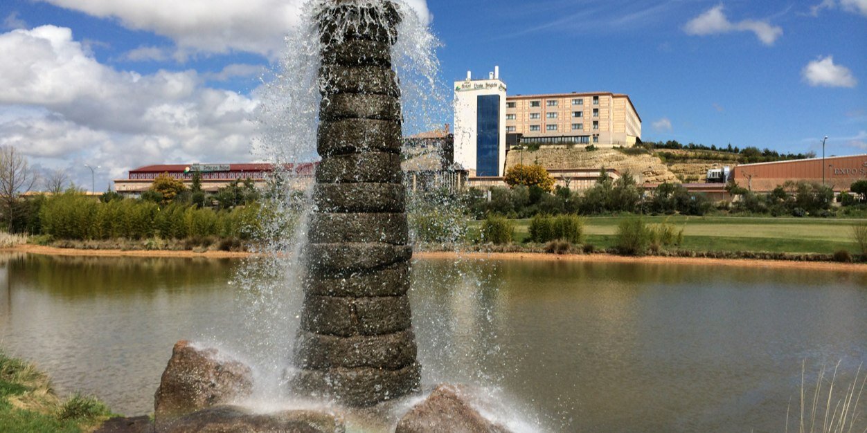 GolfVillaMayor's profile banner image
