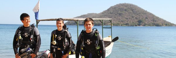 Hampton_AdSoc Profile Banner