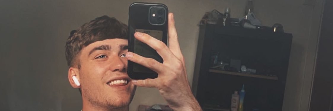 Dominic Thomas Smith banner