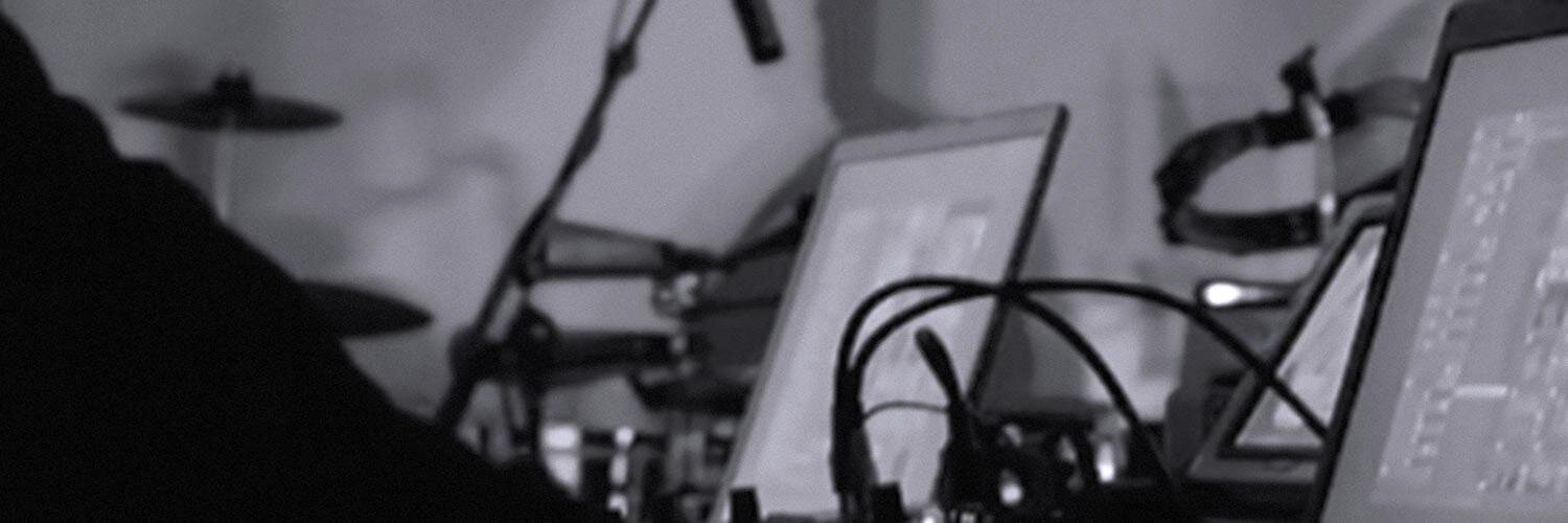 Derek Richards banner