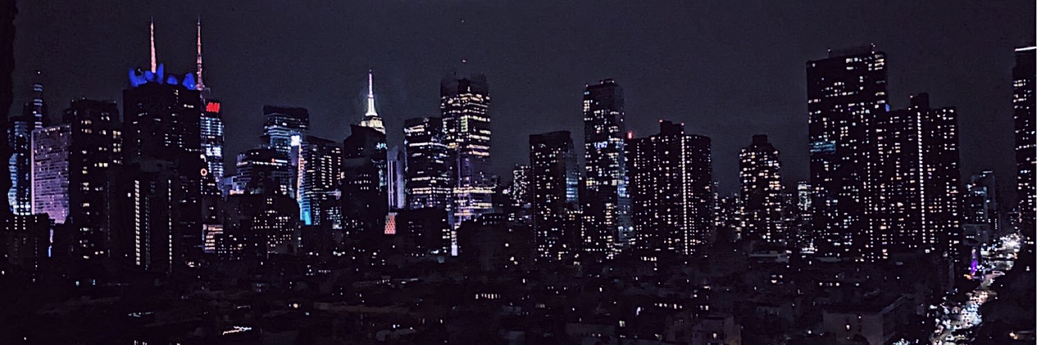 aasiakerr's profile banner image
