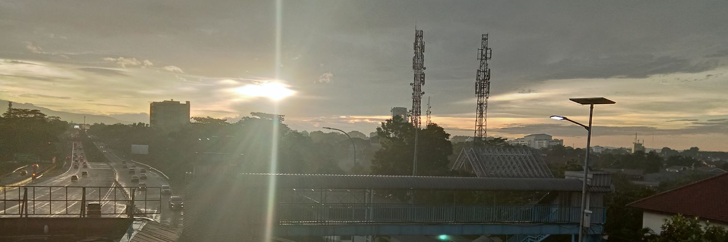 AzzisAzis's profile banner image
