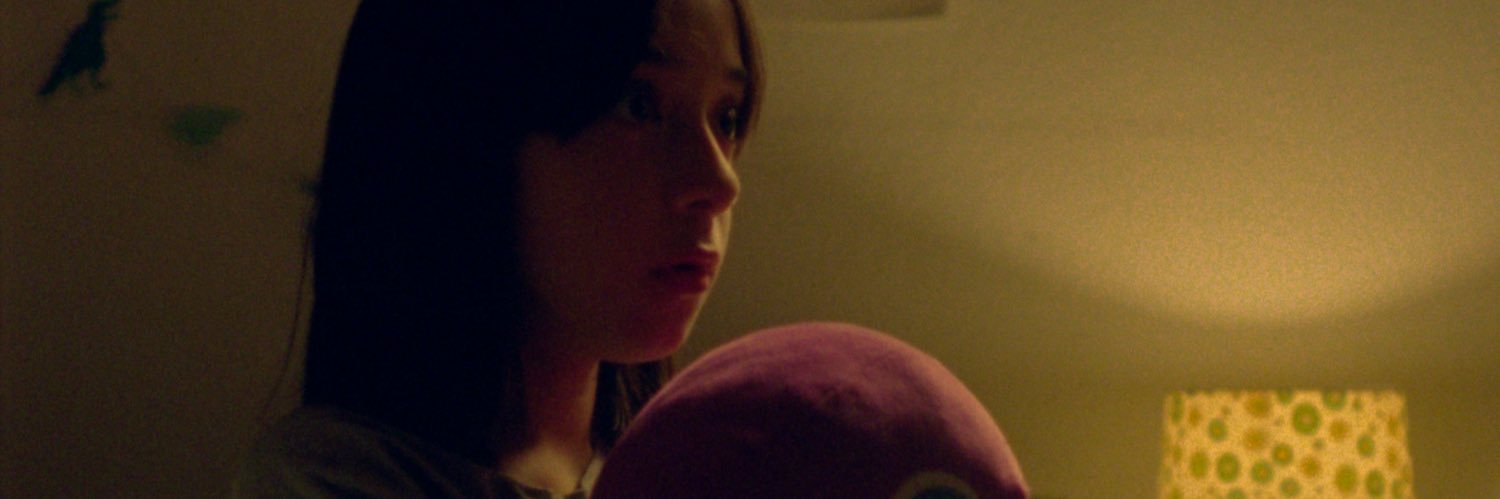valeavina's profile banner image