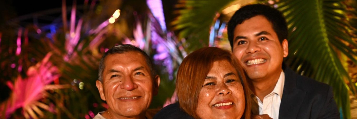 Smith Torres-Roman banner