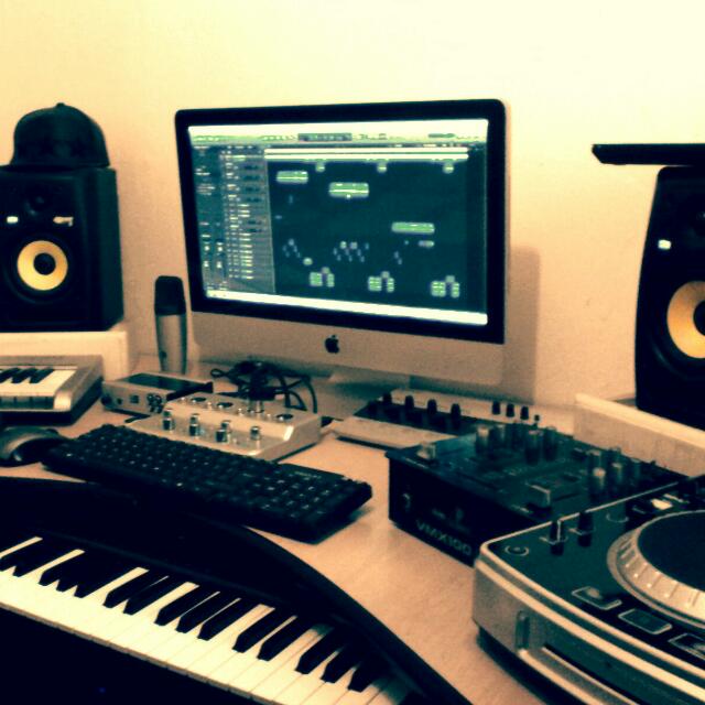 CONNEXMUZIC's profile banner image