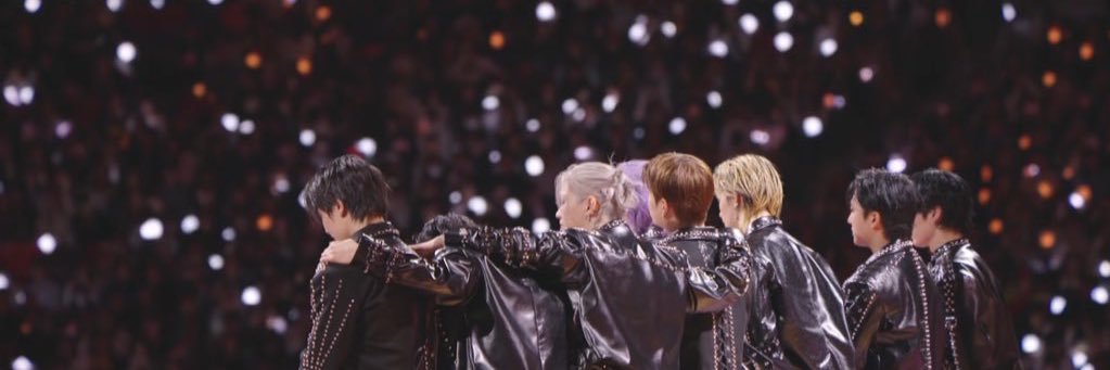 wwithoutmiley's profile banner image