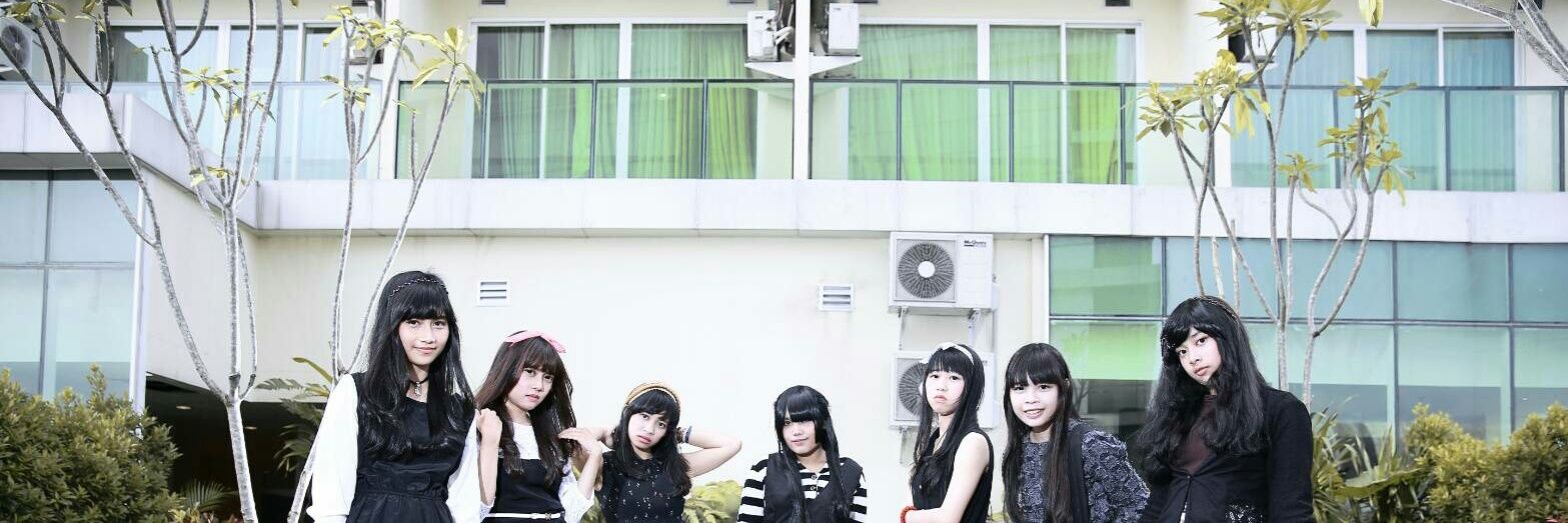 Official_Annora's profile banner image