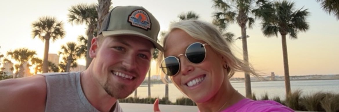 Packbacksmay's profile banner image