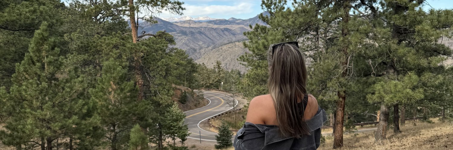 ericca_niccole's profile banner image