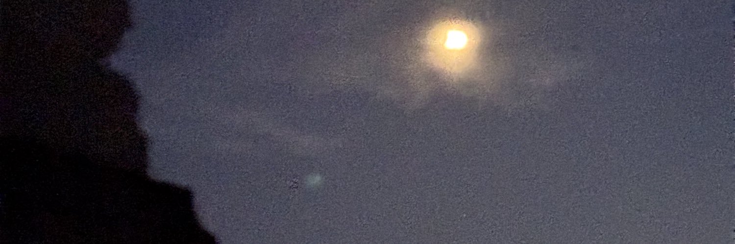 isthakyks's profile banner image