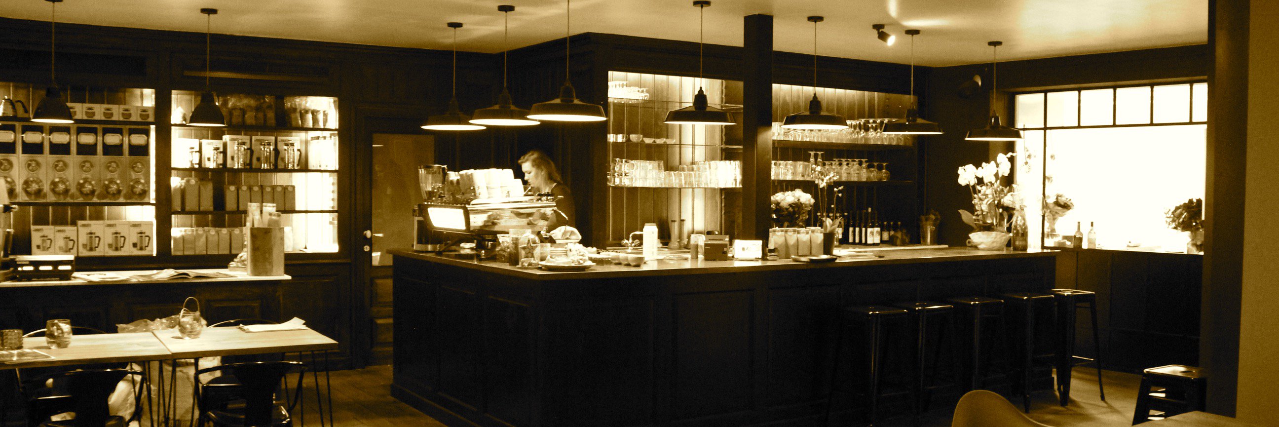 TatiCoffee's profile banner image