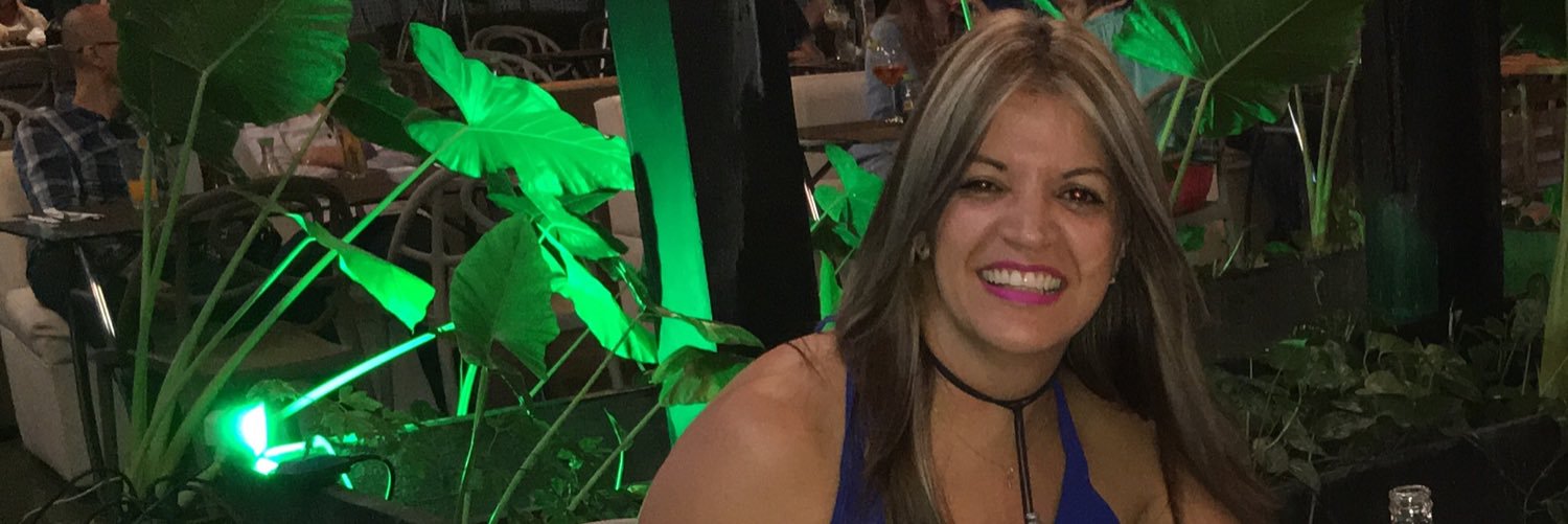 AngelaMariaLar3's profile banner image