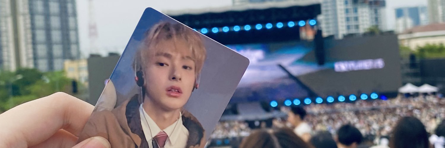 vanh0203's profile banner image