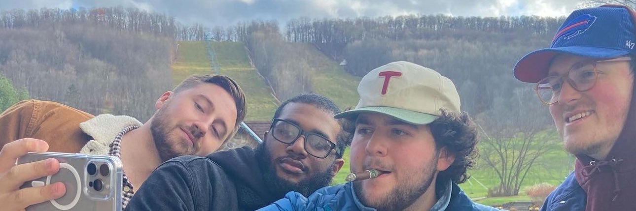 M_NIC11's profile banner image