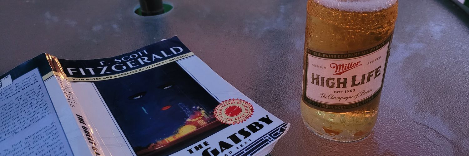 _MadeleineL_'s profile banner image