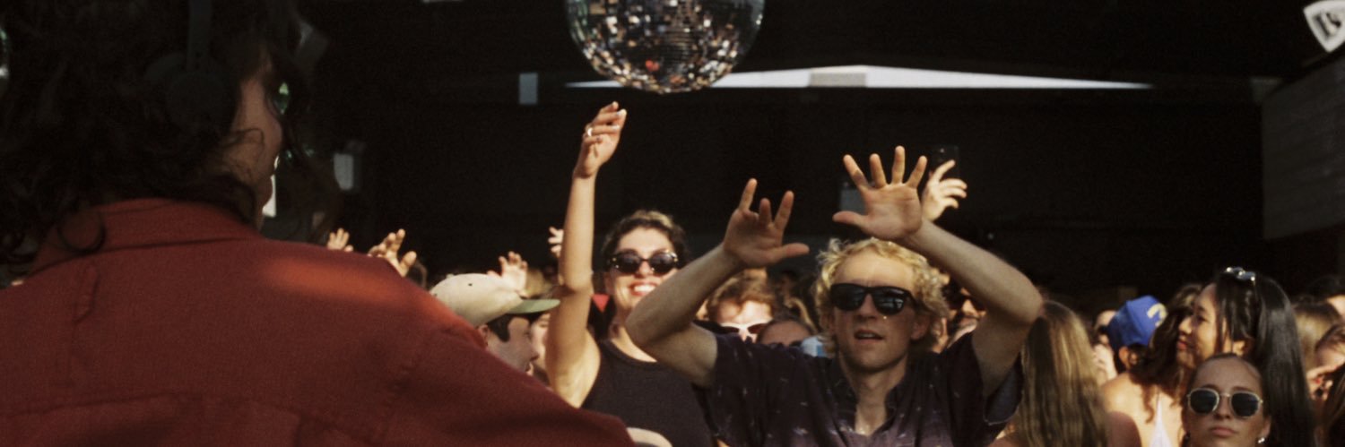 mooditunes's profile banner image