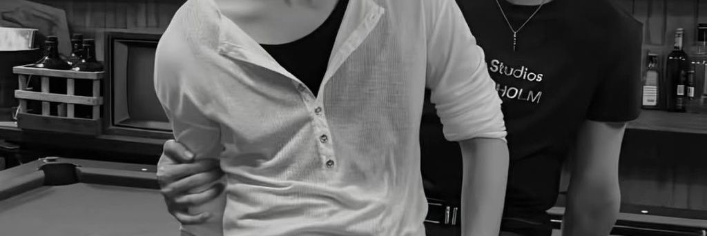 loveneona's profile banner image