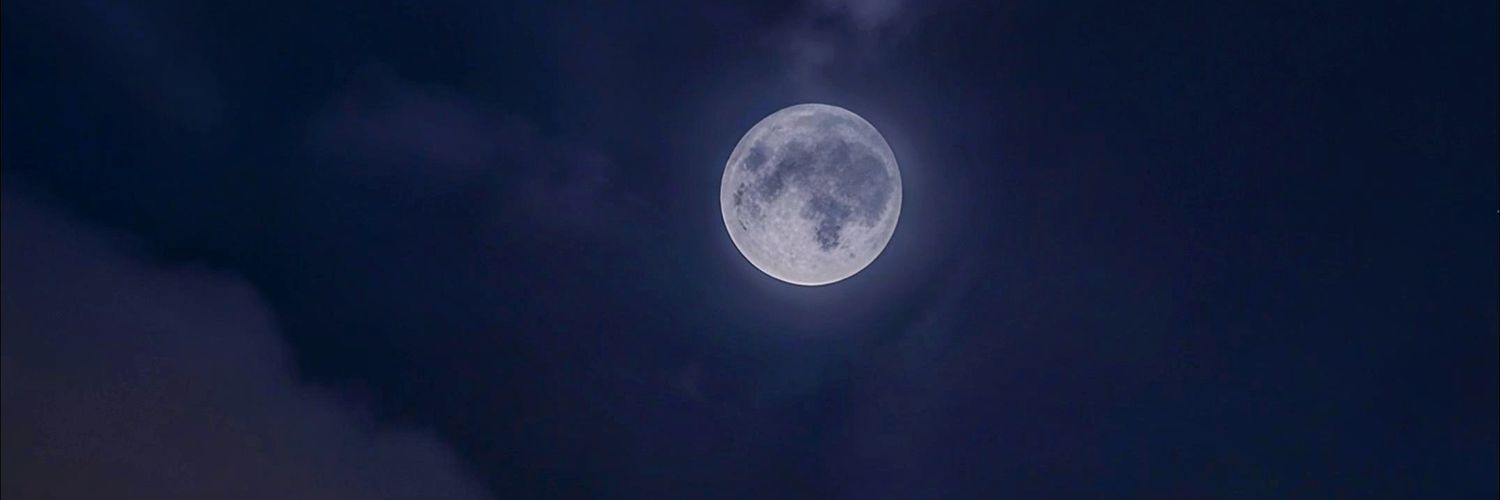 idrisavris's profile banner image