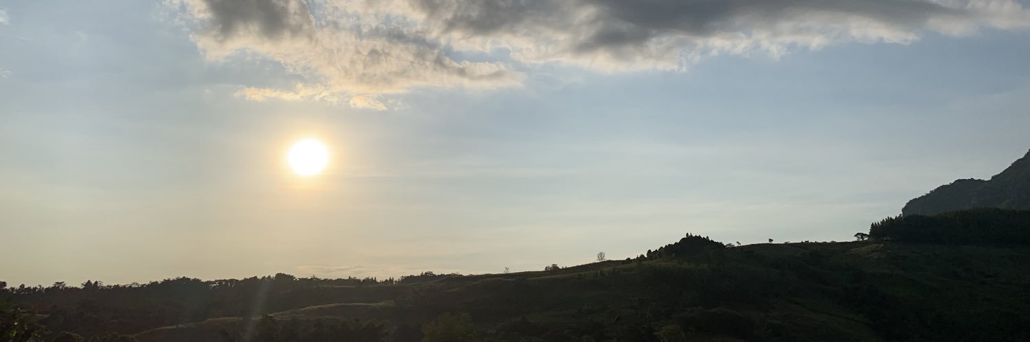 CeylonMon's profile banner image