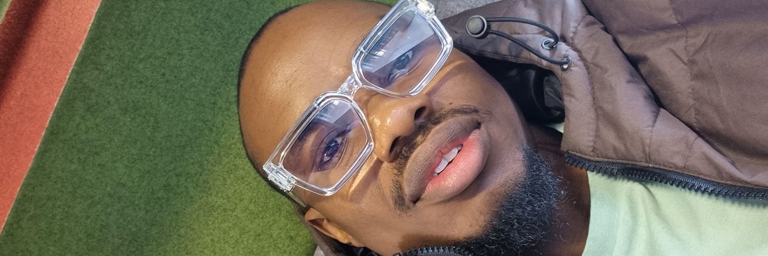 rewizzyojos's profile banner image