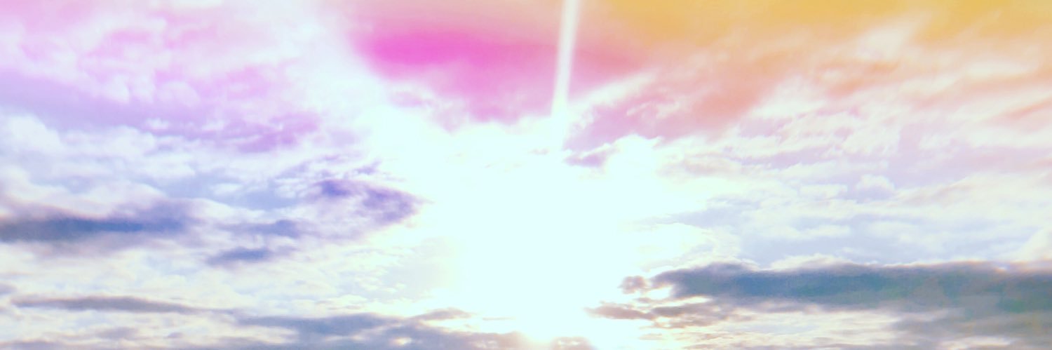 0877_daniel's profile banner image
