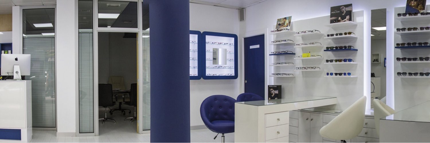 VitaOptica's profile banner image