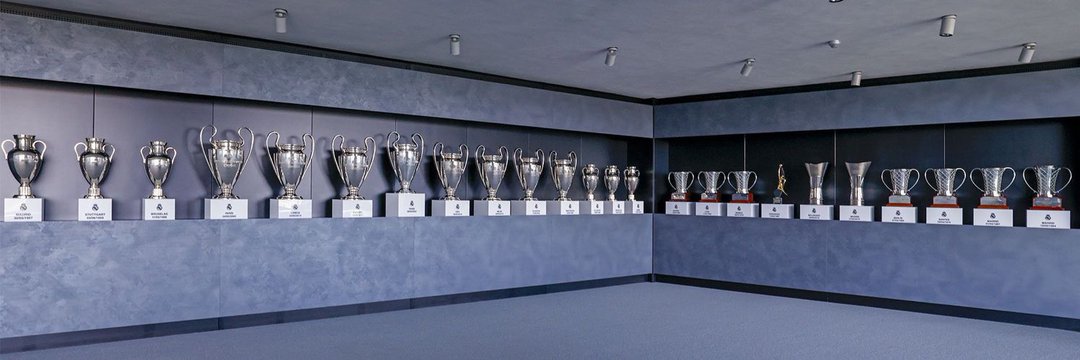 Javier Pérez banner