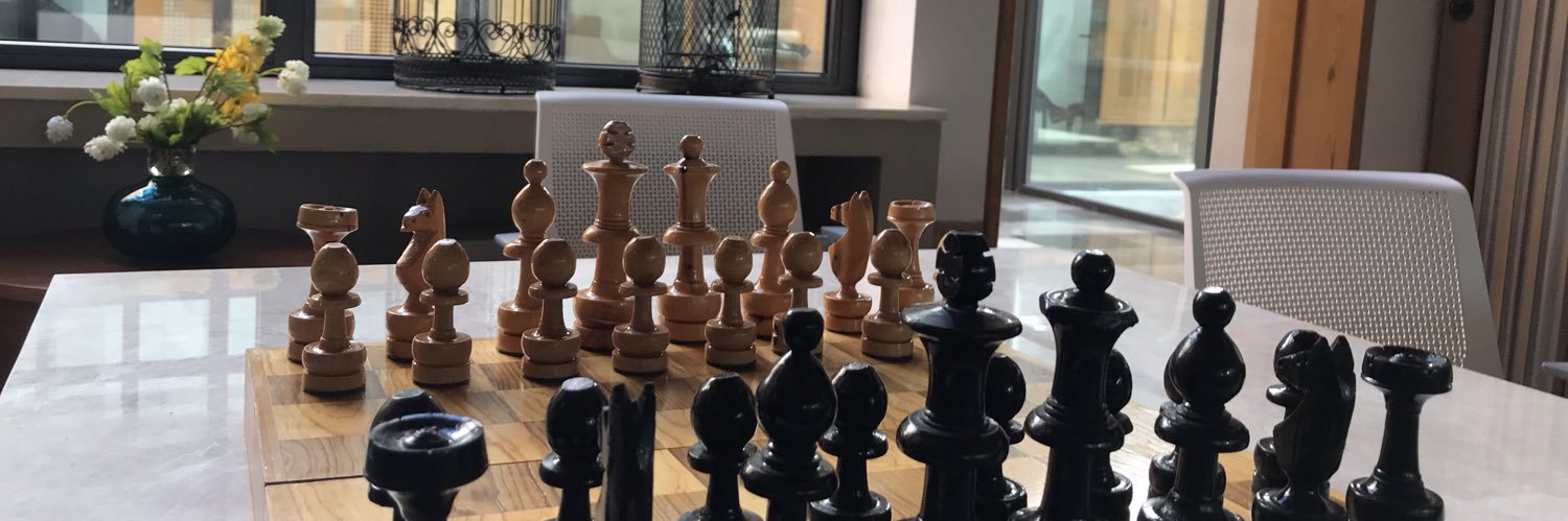 edgarello's profile banner image