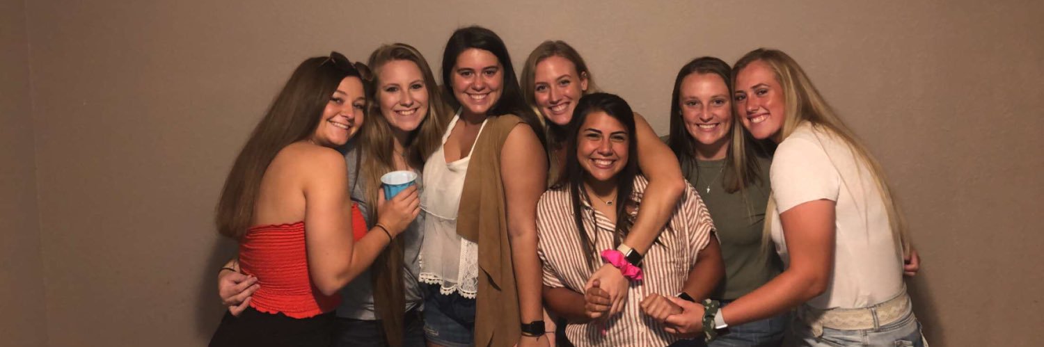 Macy Buzzanga banner