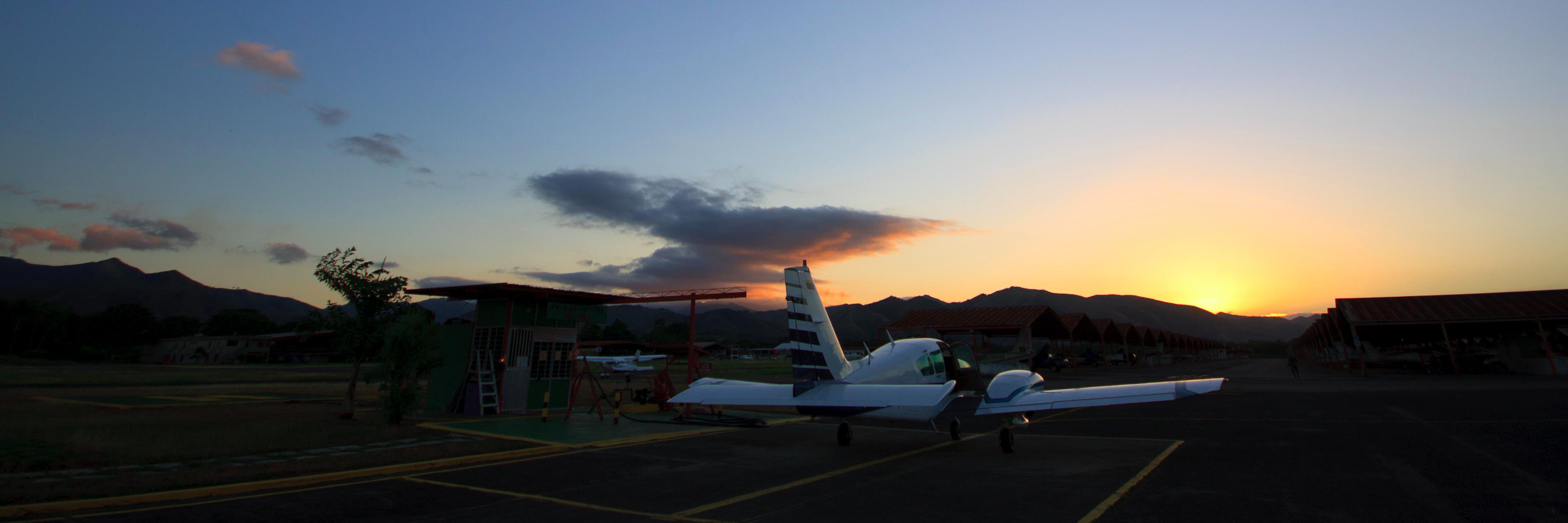 AviacionGeneral's profile banner image