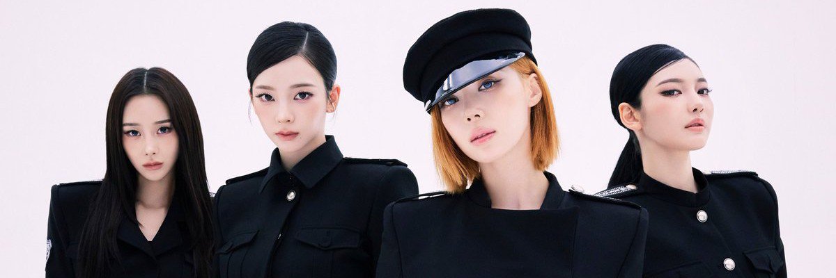 heleeh_'s profile banner image