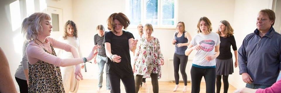 Caroline Tennent banner