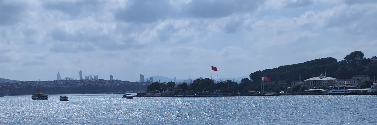 heytesshey's profile banner image