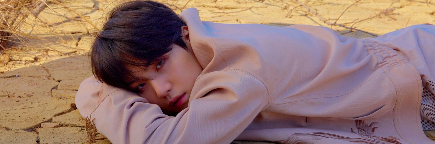 YOOTAENI's profile banner image