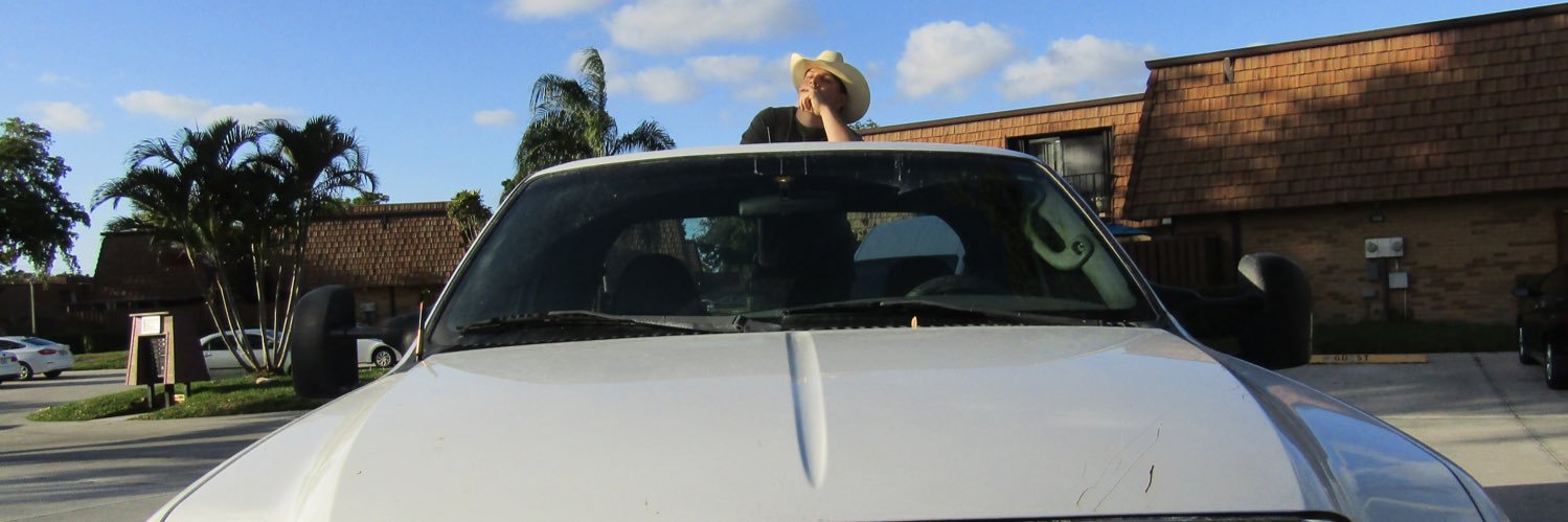 vic_tooer's profile banner image