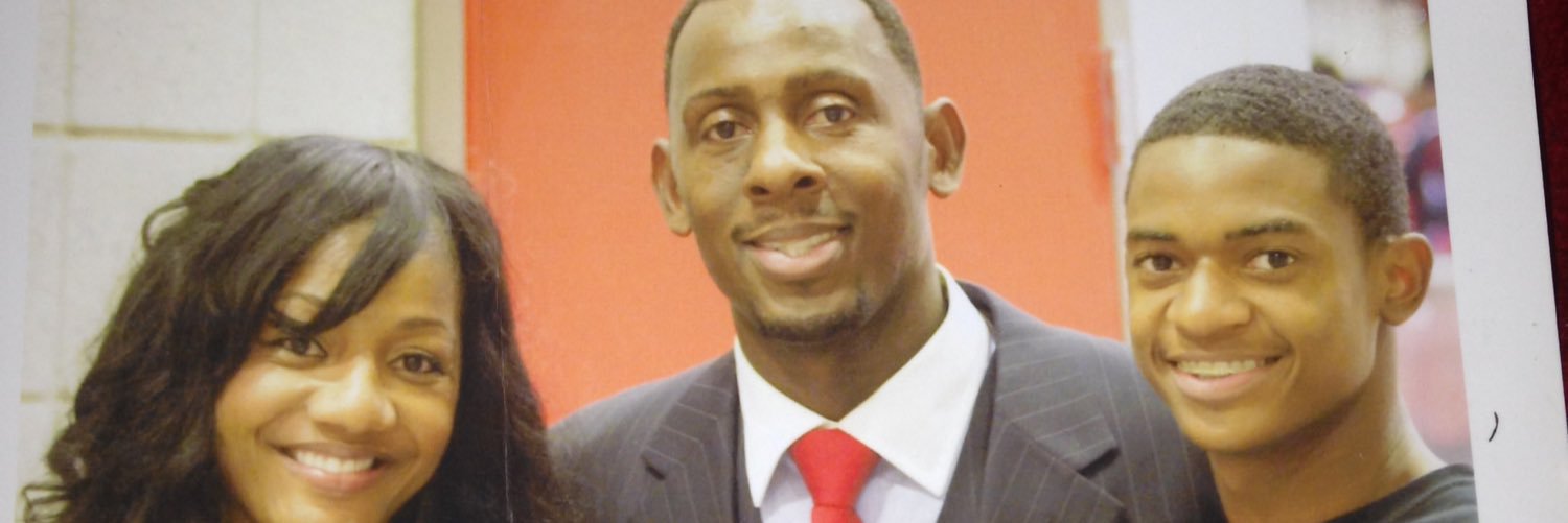 Derrick Fears banner