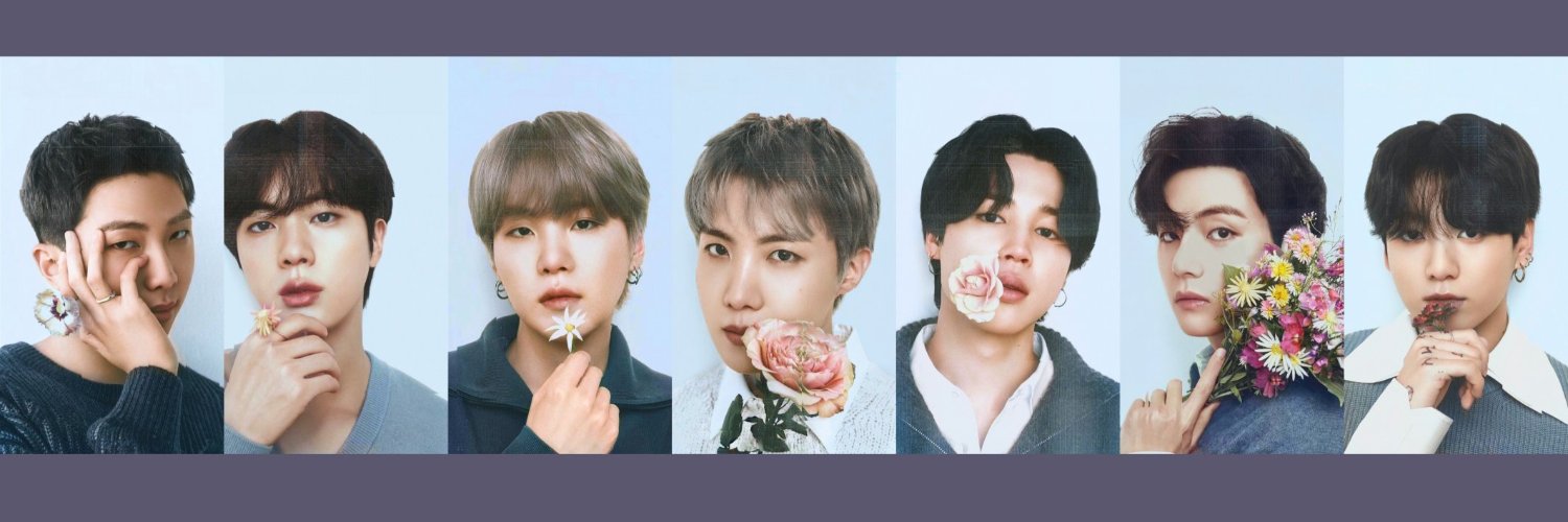 lovelymoonchld's profile banner image