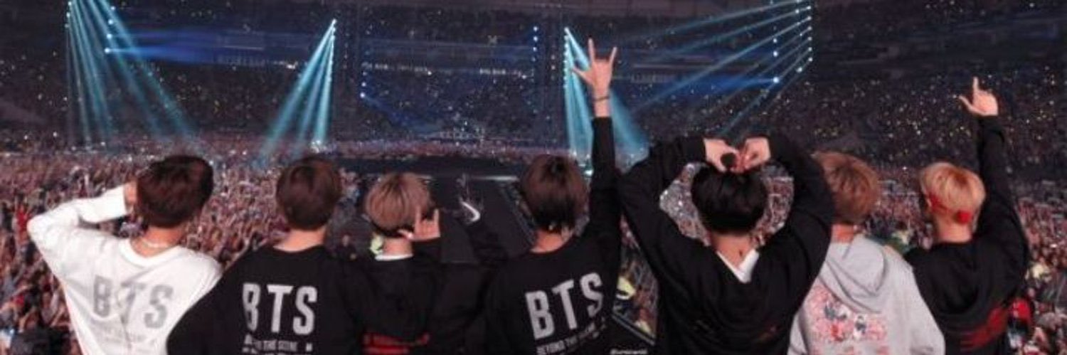 tanniezone's profile banner image