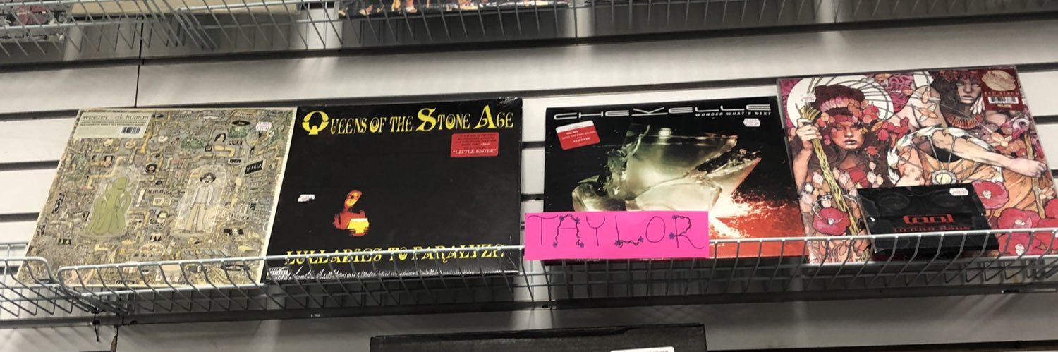 Taylor 紫 banner