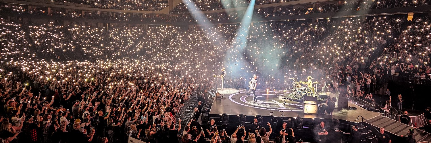 blink-182 Chile banner