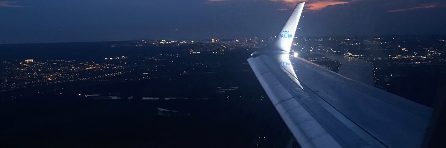 TaraLouisee' banner