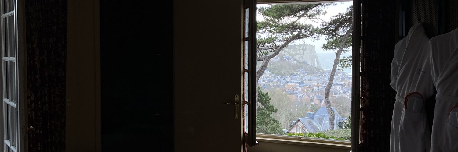 droonalcr's profile banner image