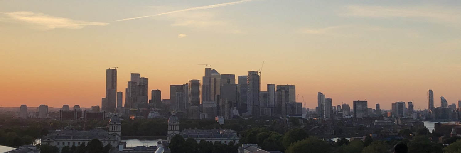 Victoria Parrett 🦜 banner