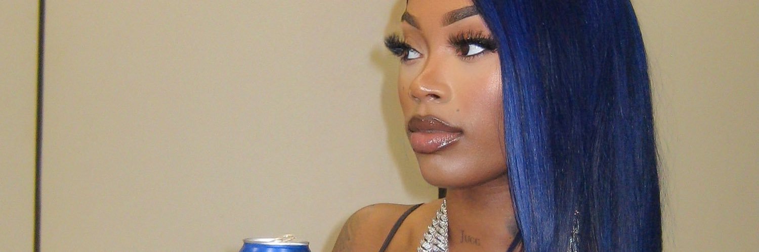YN ASIAN DOLL 🥷🏽's banner